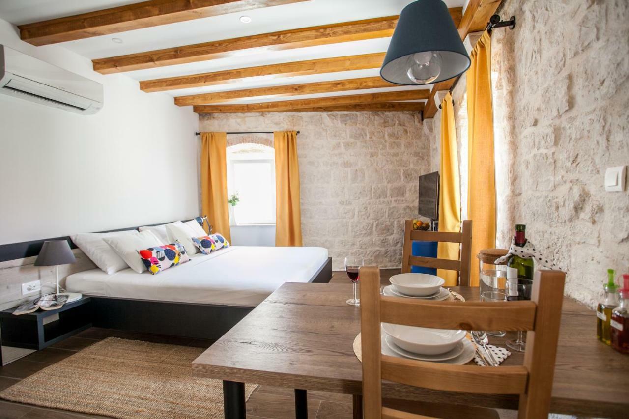 Villa Lucia Трогир Екстериор снимка