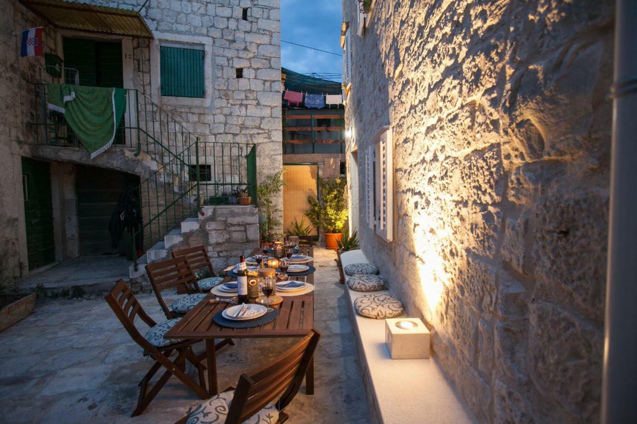 Villa Lucia Трогир Екстериор снимка