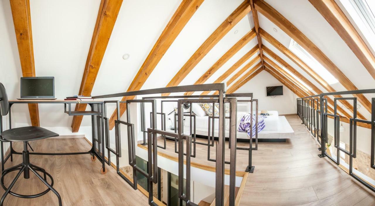 Villa Lucia Трогир Екстериор снимка